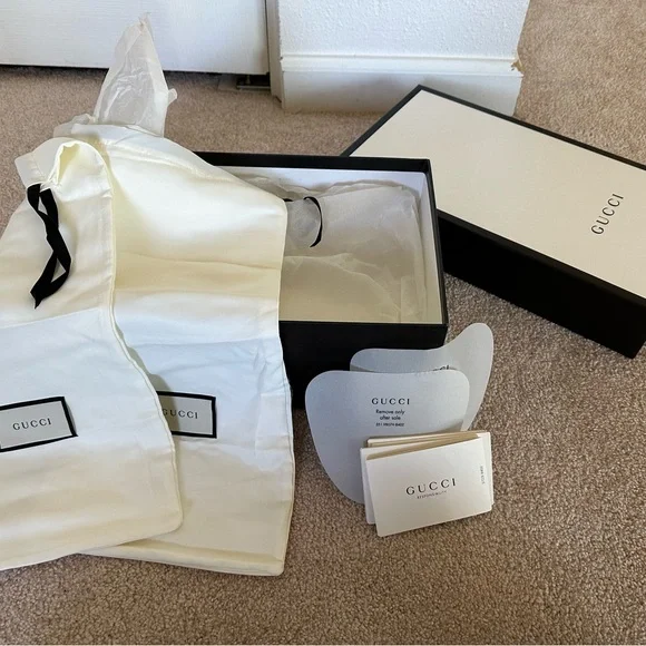 GUCCI leather shoes - Picture 9 of 10